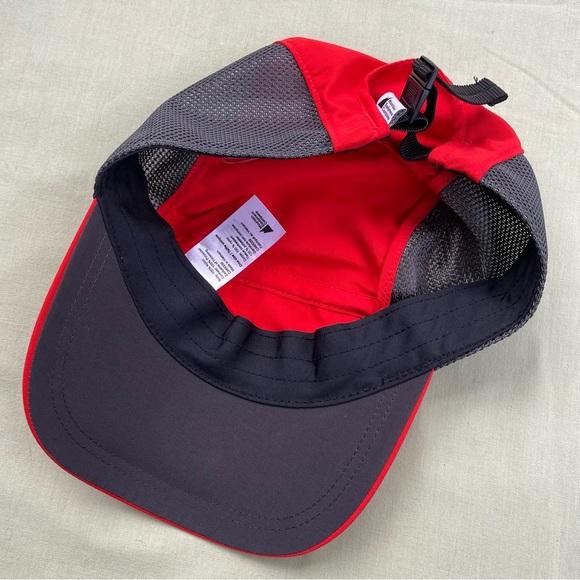 MEC nylon running hat - Picture 3 of 7
